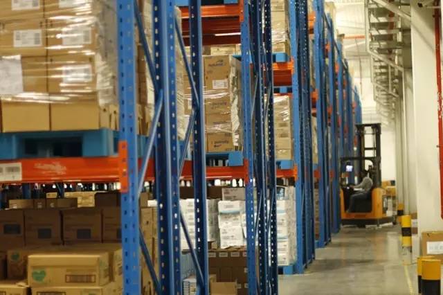 保稅倉探秘 大V媽媽親身探訪，海淘從此更放心